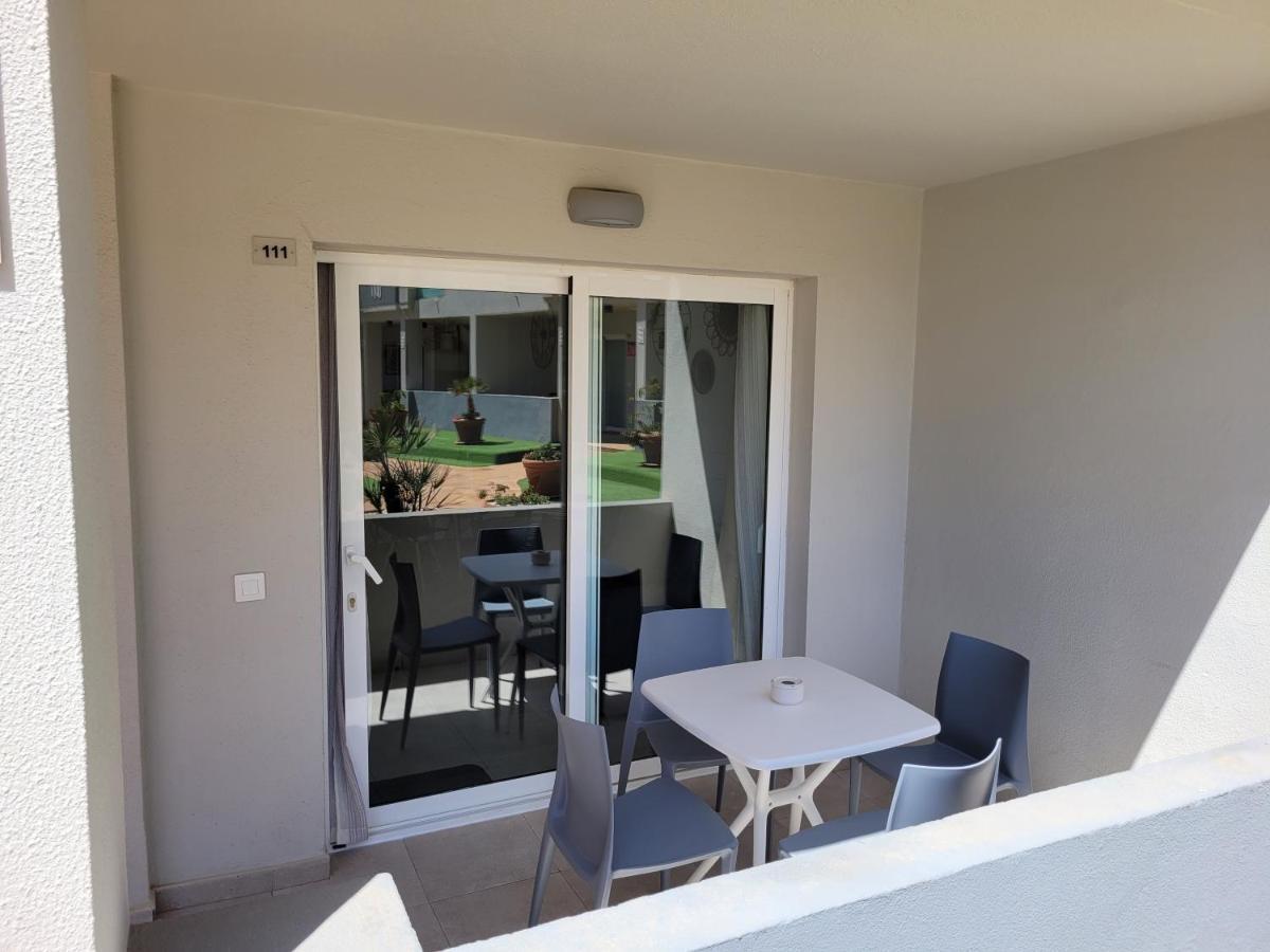 Beautiful, Modern Apartment In Sunny Corralejo Exterior foto